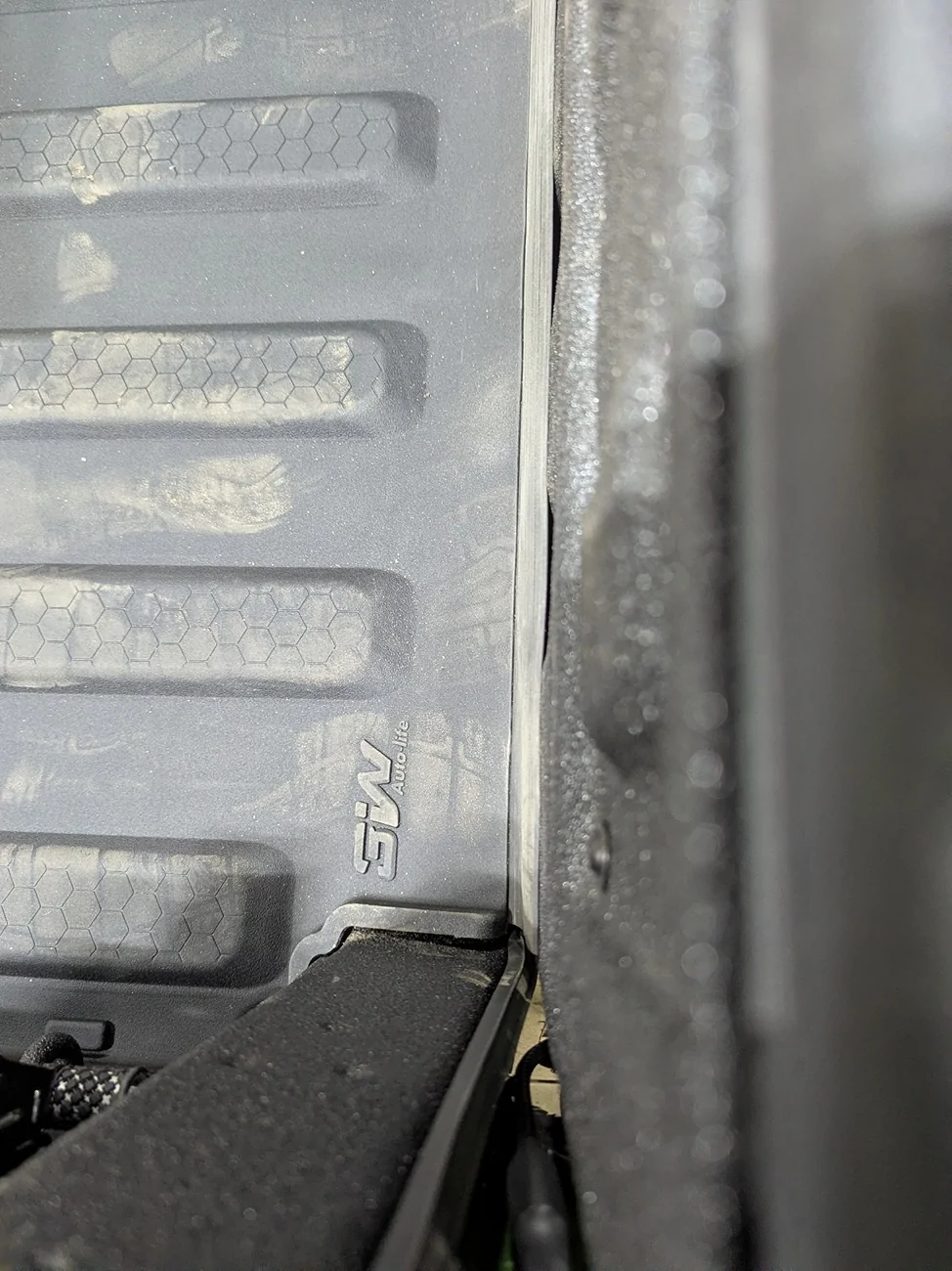 Jeep Gladiator Installed and checked out the 3W bed mat PXL_20260105_221932088
