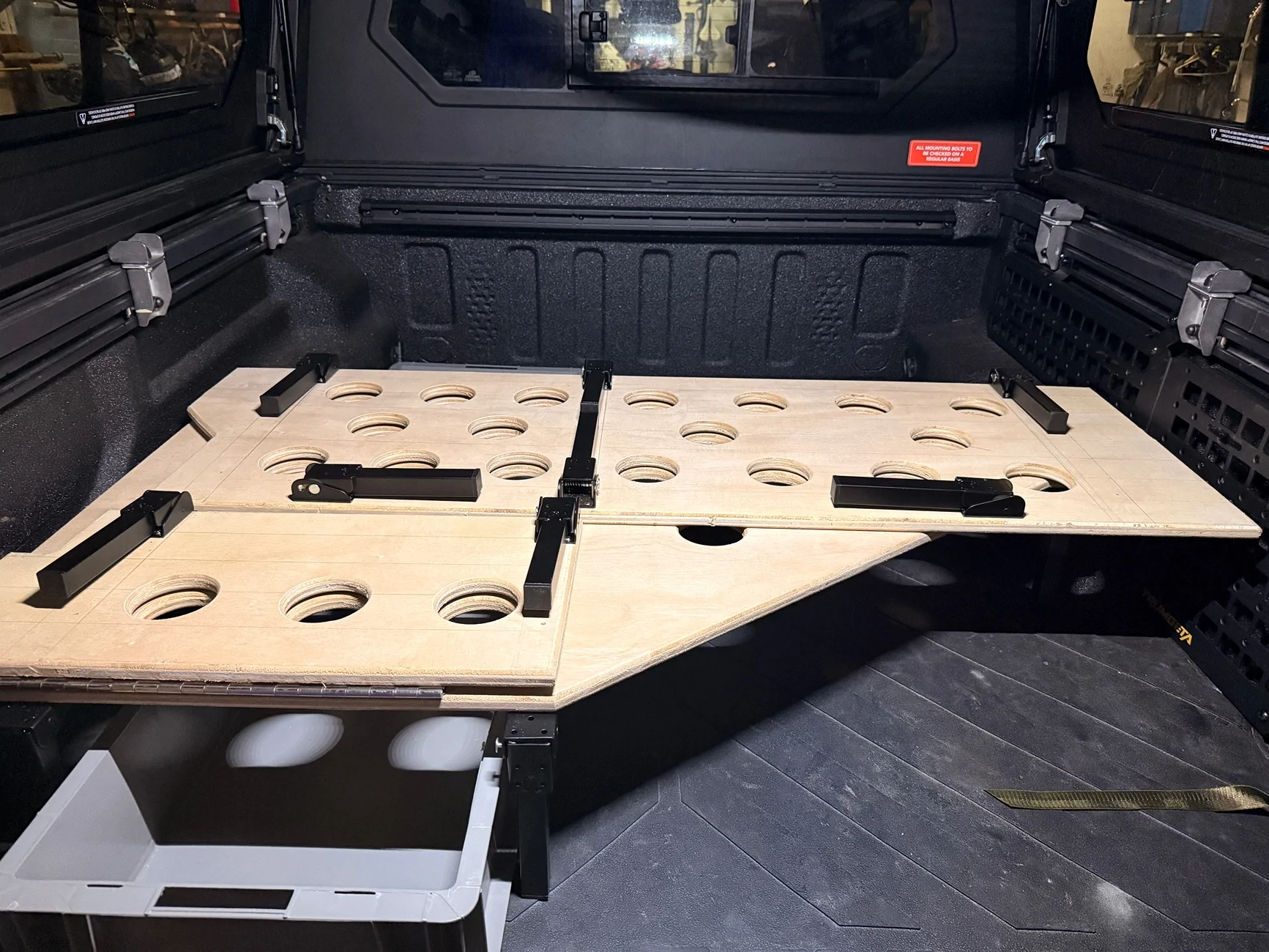 Jeep Gladiator Bed camping IMG_1059