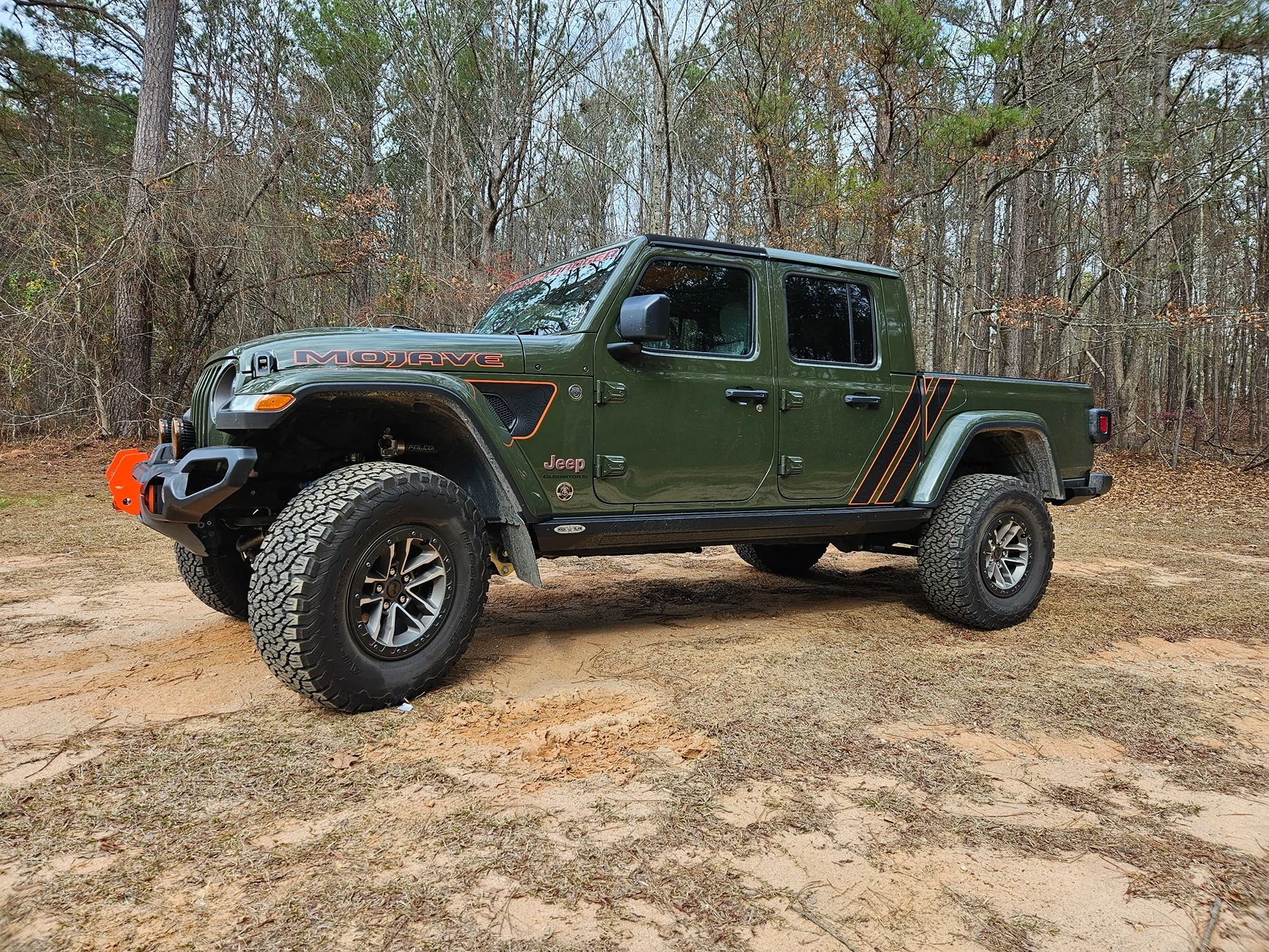 Jeep Gladiator AMW 392 (6.4) installation and experience 20251228_120444