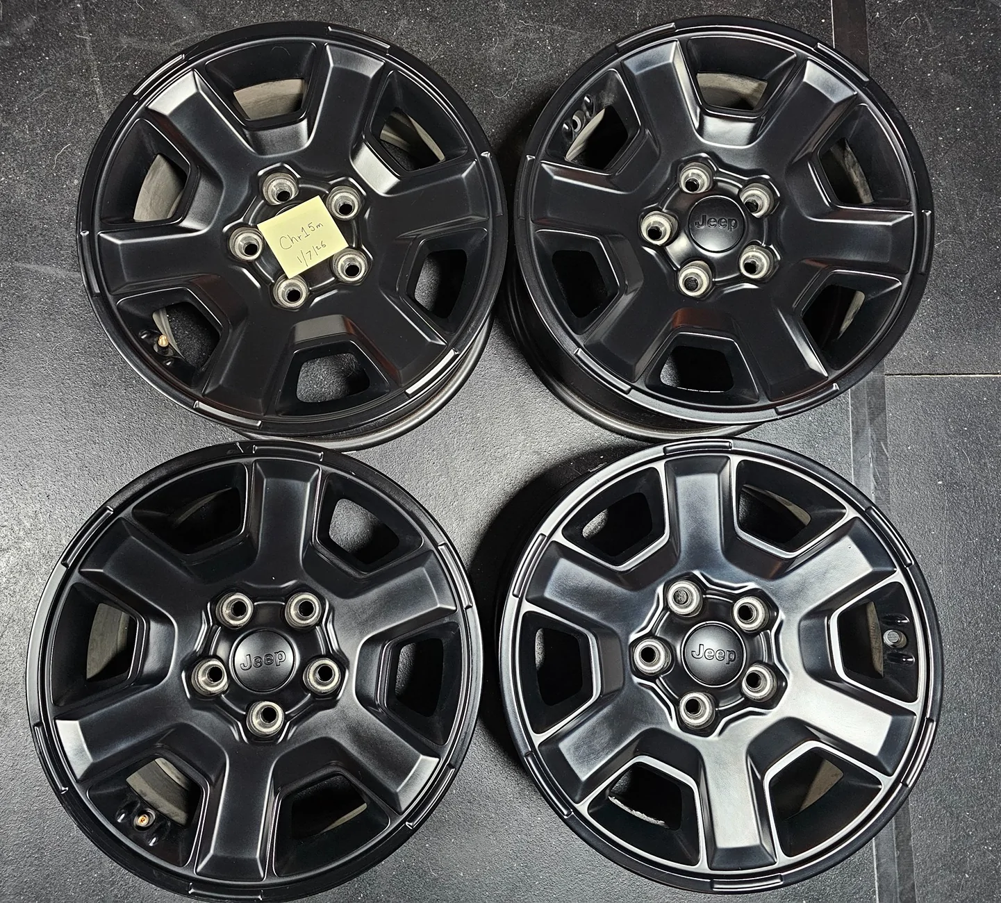 Jeep Gladiator Mojave Wheels 20260106_160950