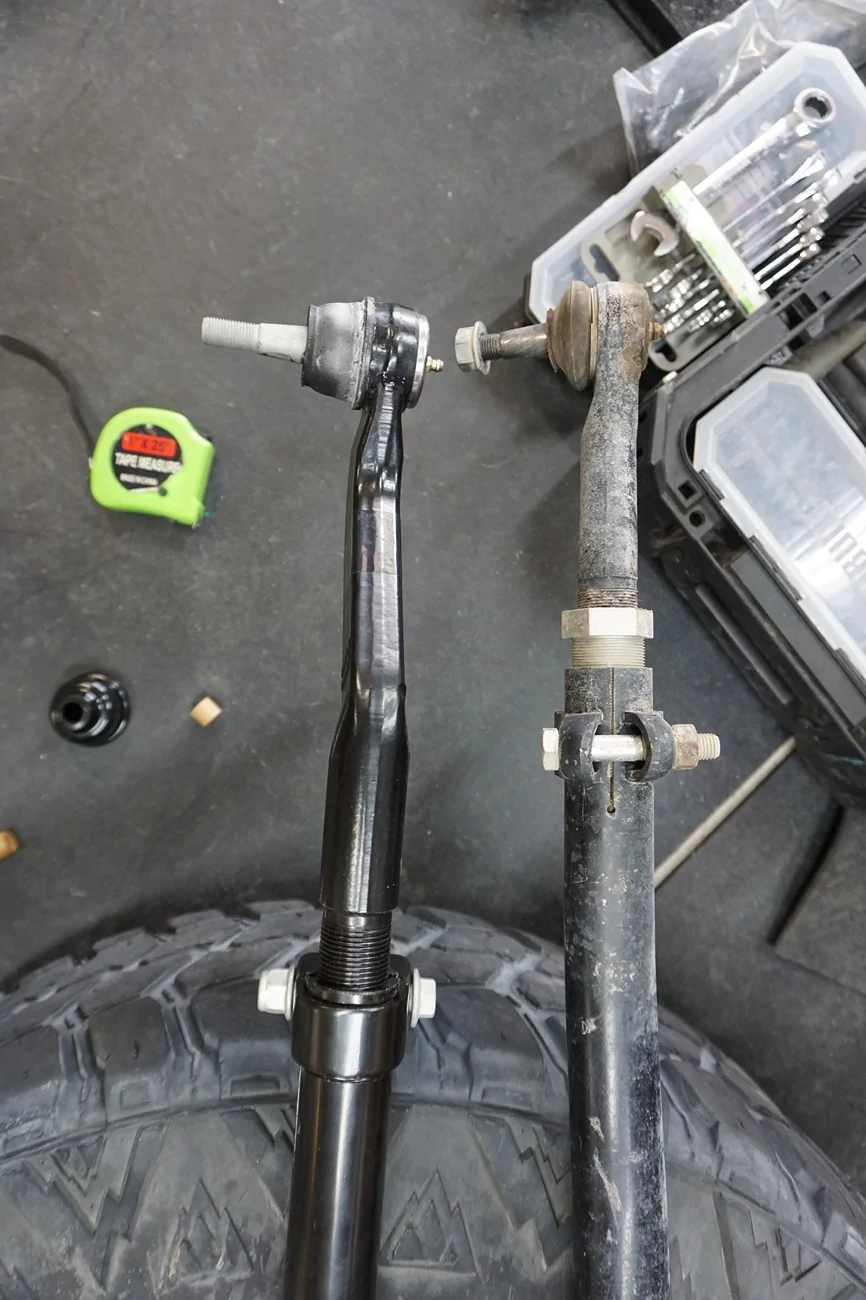 Jeep Gladiator Bent Axle or Blown Ball Joints/ Hub Bearing? DSC01875