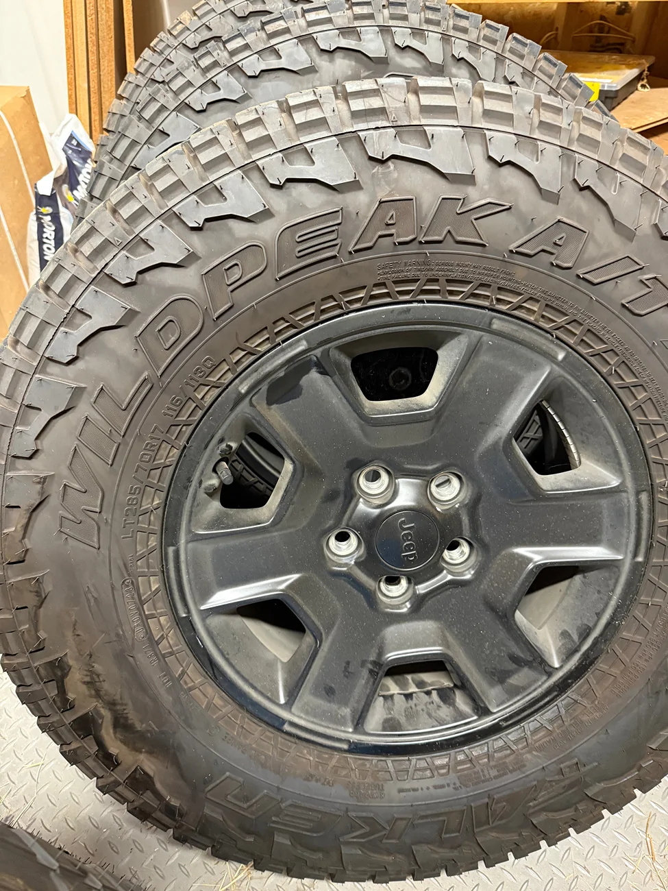 Jeep Gladiator MOJAVE TIRES AND WHEELS wTPS IMG_1743