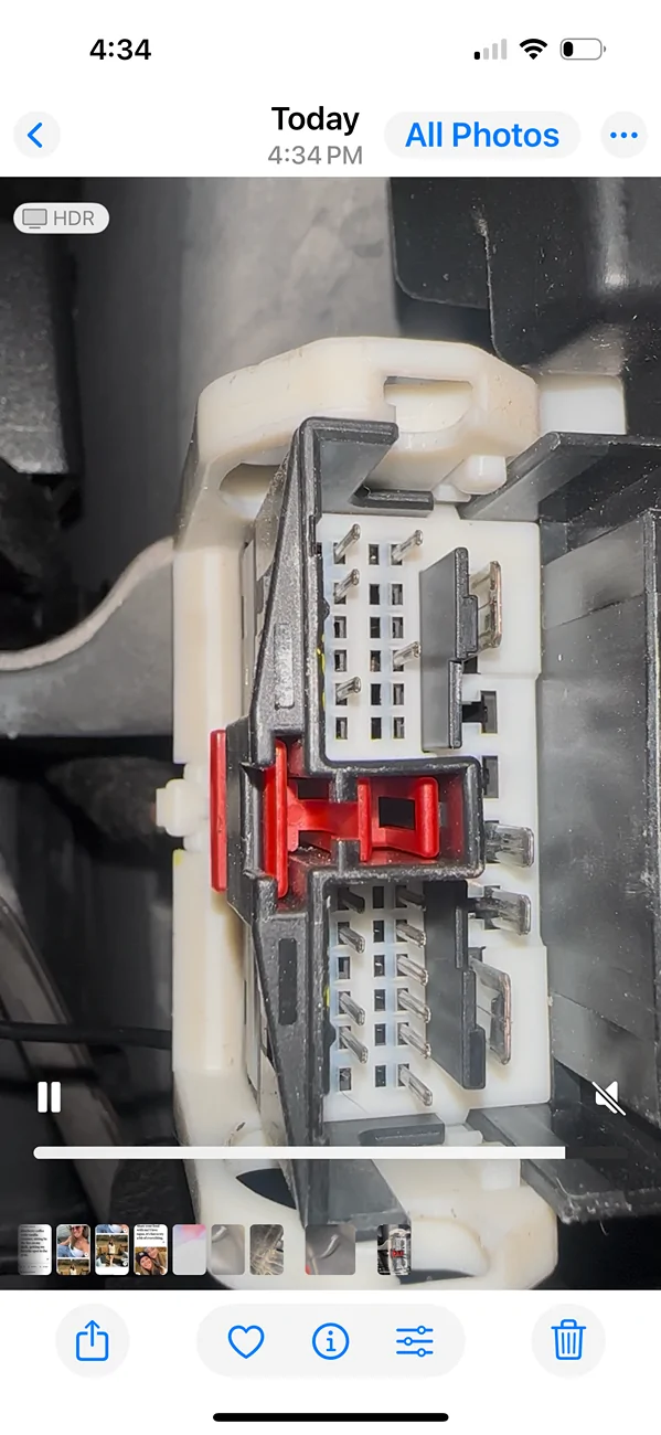 Jeep Gladiator Driver's Door Electrical Connection IMG_0803