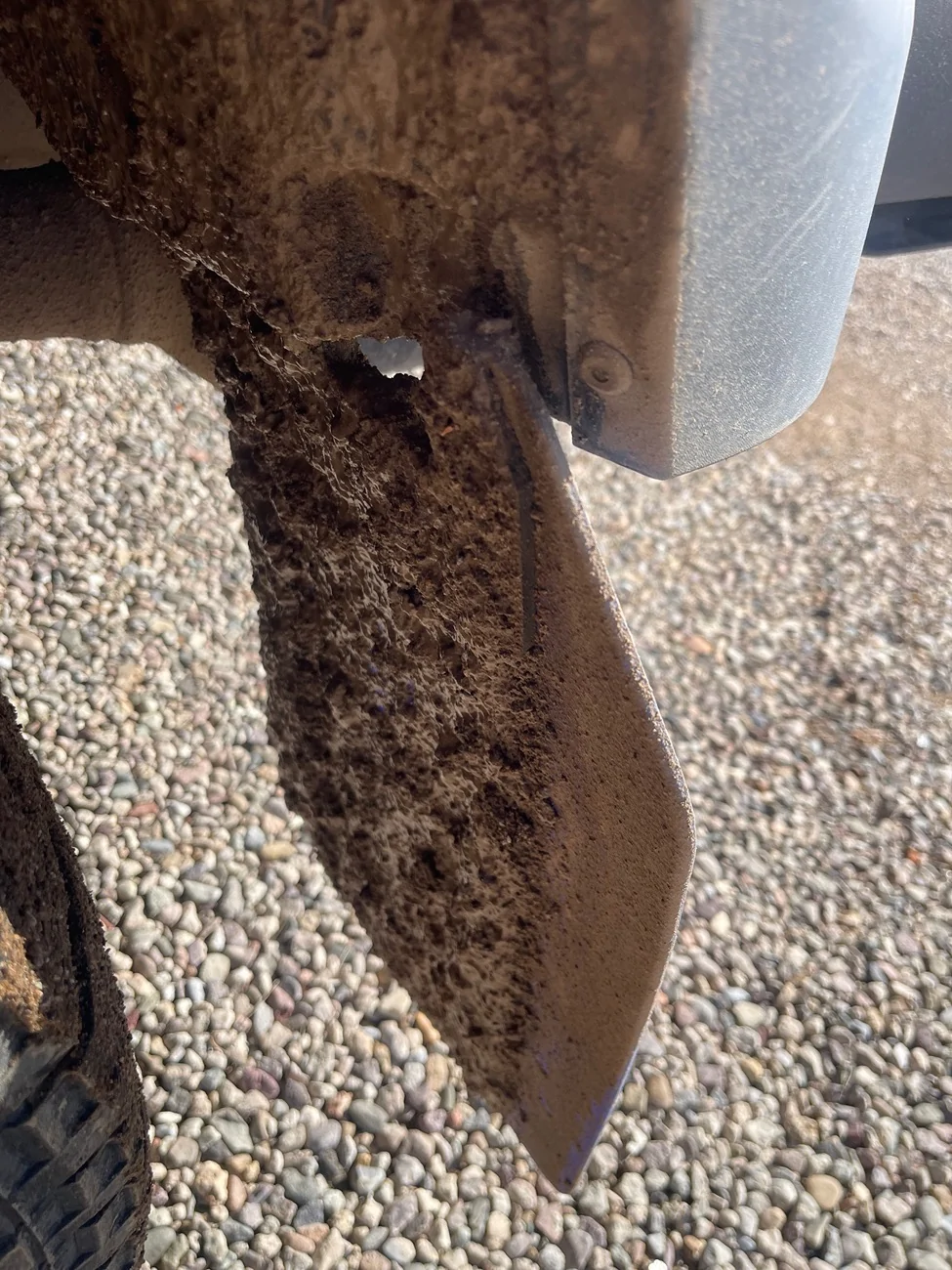 Jeep Gladiator What do you recommend for aftermarket mud flaps? IMG_0645