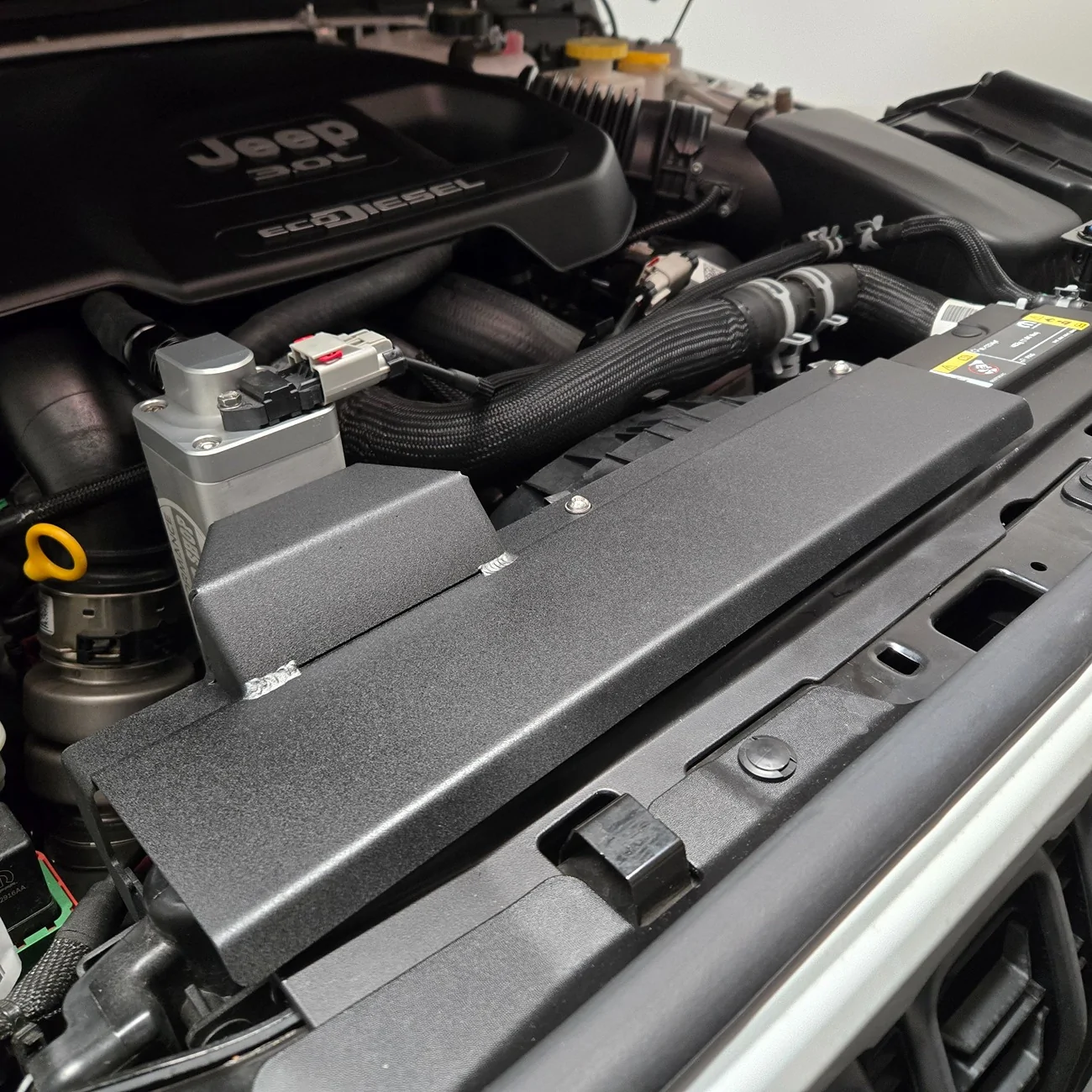 Jeep Gladiator EOC Oil Separator Install 1000049846