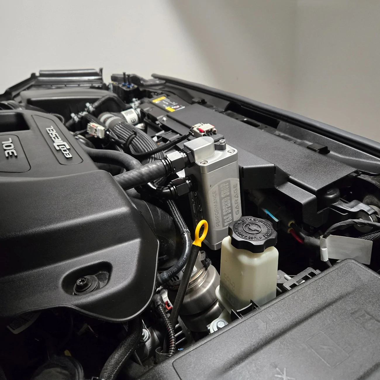 Jeep Gladiator EOC Oil Separator Install 1000049864