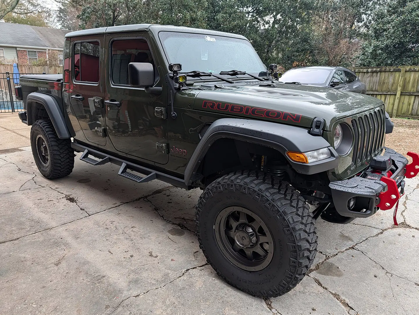 Jeep Gladiator Lets see all those Gladiators with lifts and bigger tires! thr