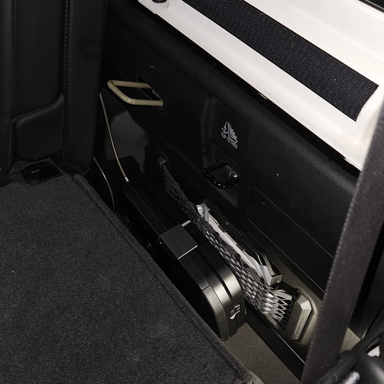 Jeep Gladiator Need recommendations for center console gun safe 20260111_182724