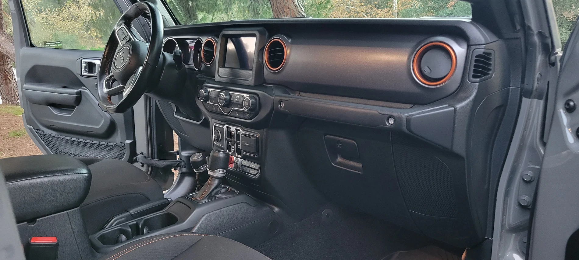 Jeep Gladiator For Sale - 2021 Jeep Gladiator Mojave - $40,000 OBO 20251207_162554