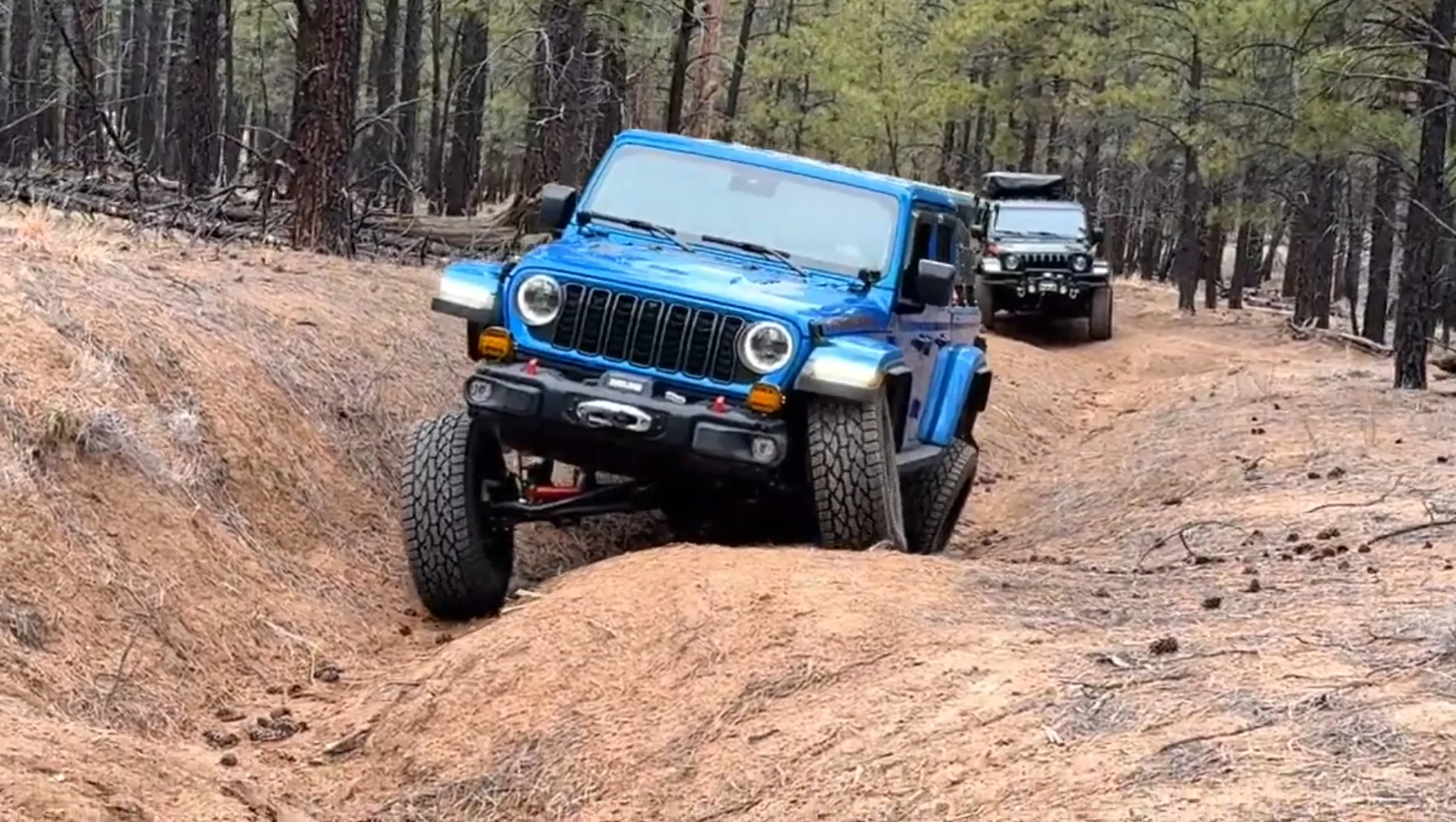 Jeep Gladiator Do I need a different front drive shaft when I lift 2.5" Snap1
