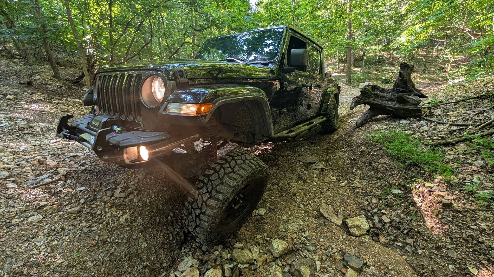 Jeep Gladiator Do I need a different front drive shaft when I lift 2.5" PXL_20250610_145053317.MP (1)