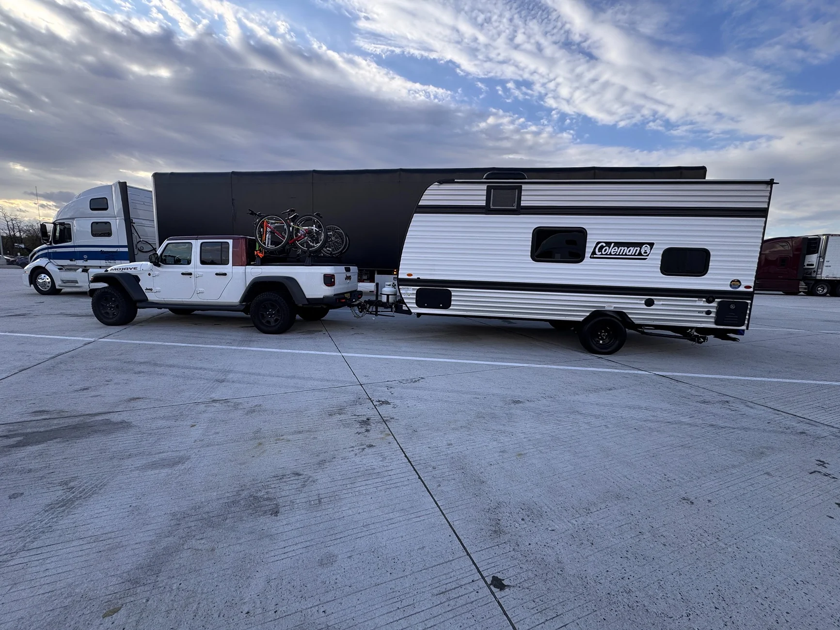 Jeep Gladiator Pulling trailer with a Mohave X? IMG_9723