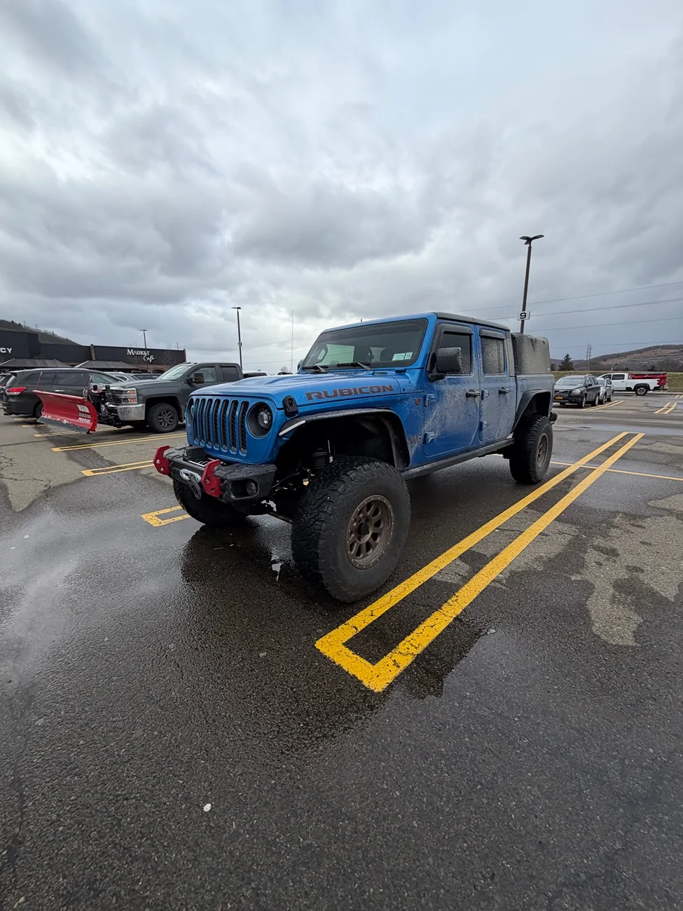 Jeep Gladiator Tough time deciding on tire size IMG_9781
