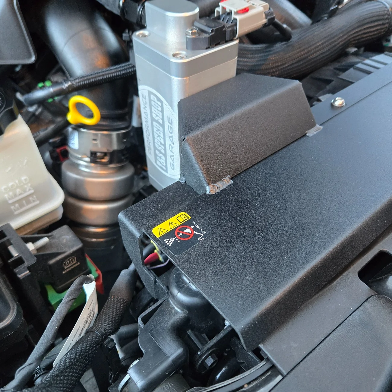Jeep Gladiator EOC Oil Separator Install 1000049982