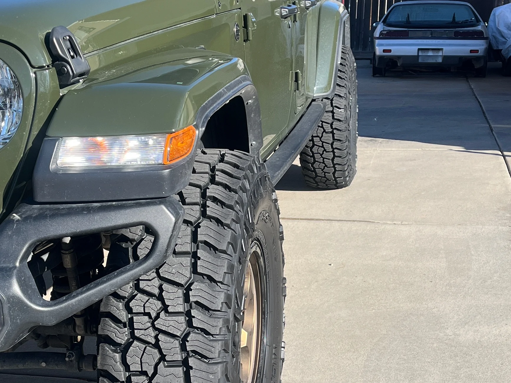 Jeep Gladiator Master Chief ('22 Sport S Max Tow Sarge Green) IMG_2497
