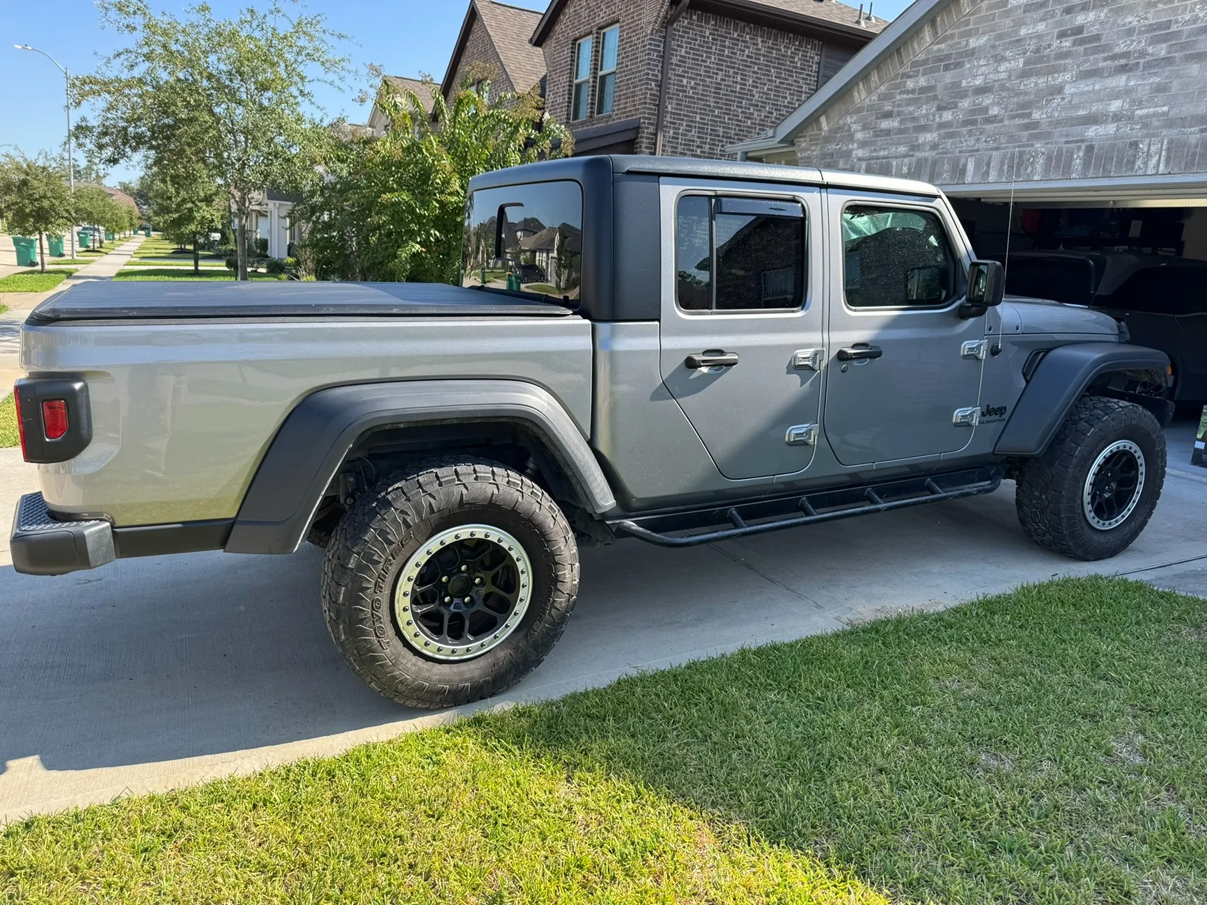 Jeep Gladiator [FOR SALE] 2020 Sport S - Mopar Lift/Fox Shocks, 35s, RockHard Sliders, Wireless Carplay - $25,000 IMG_2460