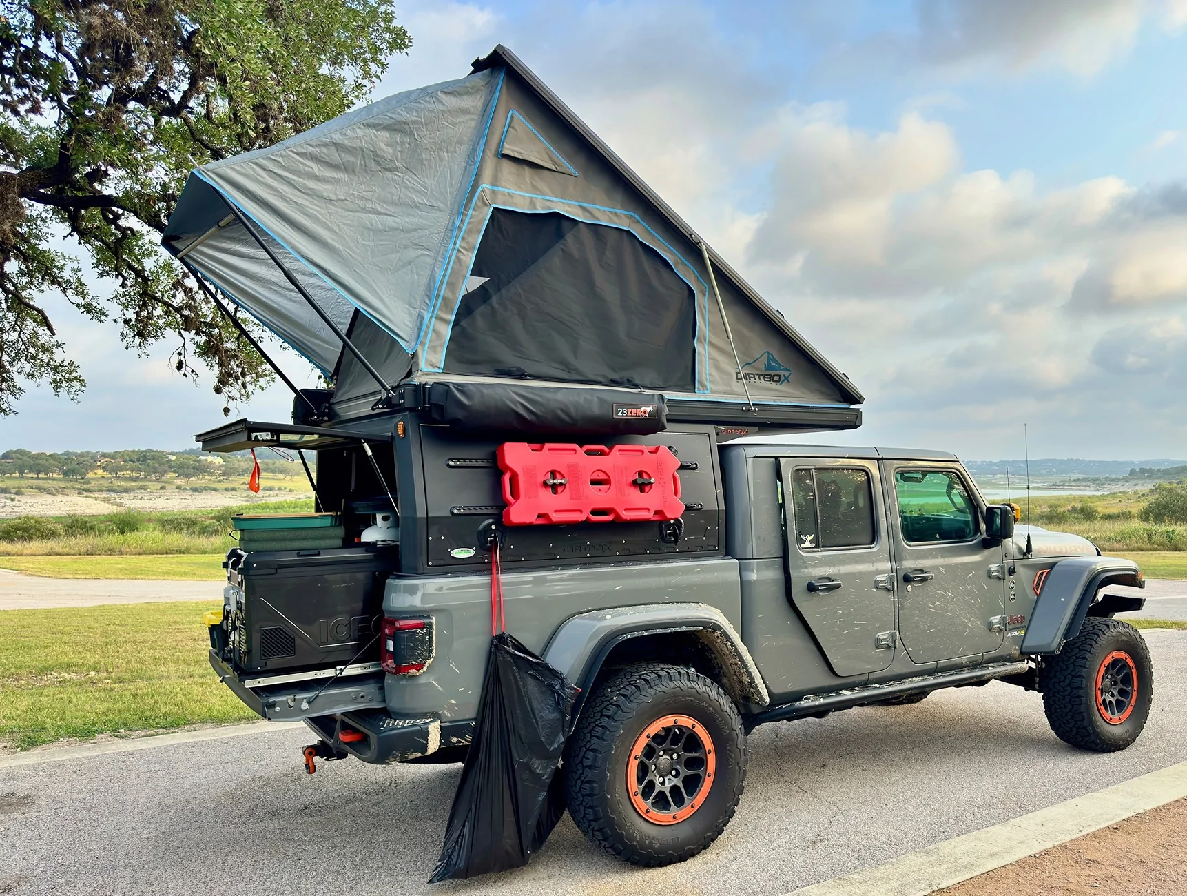 Jeep Gladiator MOJAVE Edition Gladiator JT Club Camping Cranes Mill Tx-2