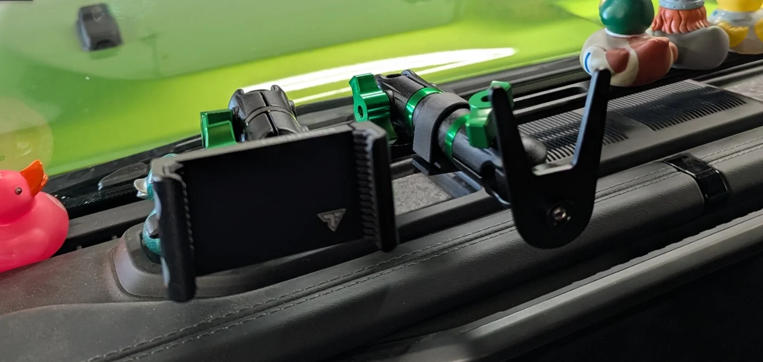 Jeep Gladiator Mopar Dash Accessory Rail for mounting phones, ect 1769057442981-fr
