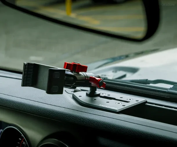 Jeep Gladiator Tackform - 2024+  Grab Handle Mount for Phone, CB, Switch Panel and... 1769202386426-ll