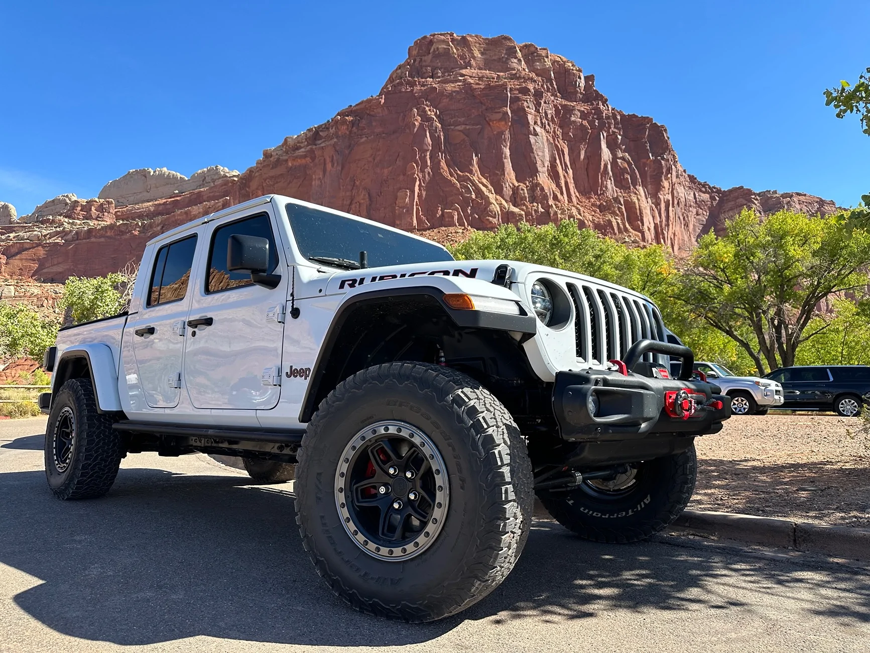 Jeep Gladiator AEV Borah vs Salta XR IMG_6599