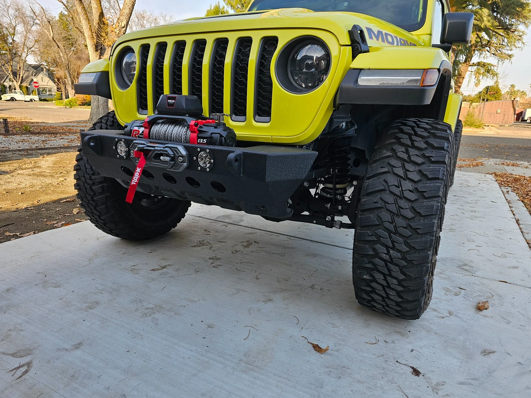 Jeep Gladiator Front bumper options - pretty specific 20231224_151828