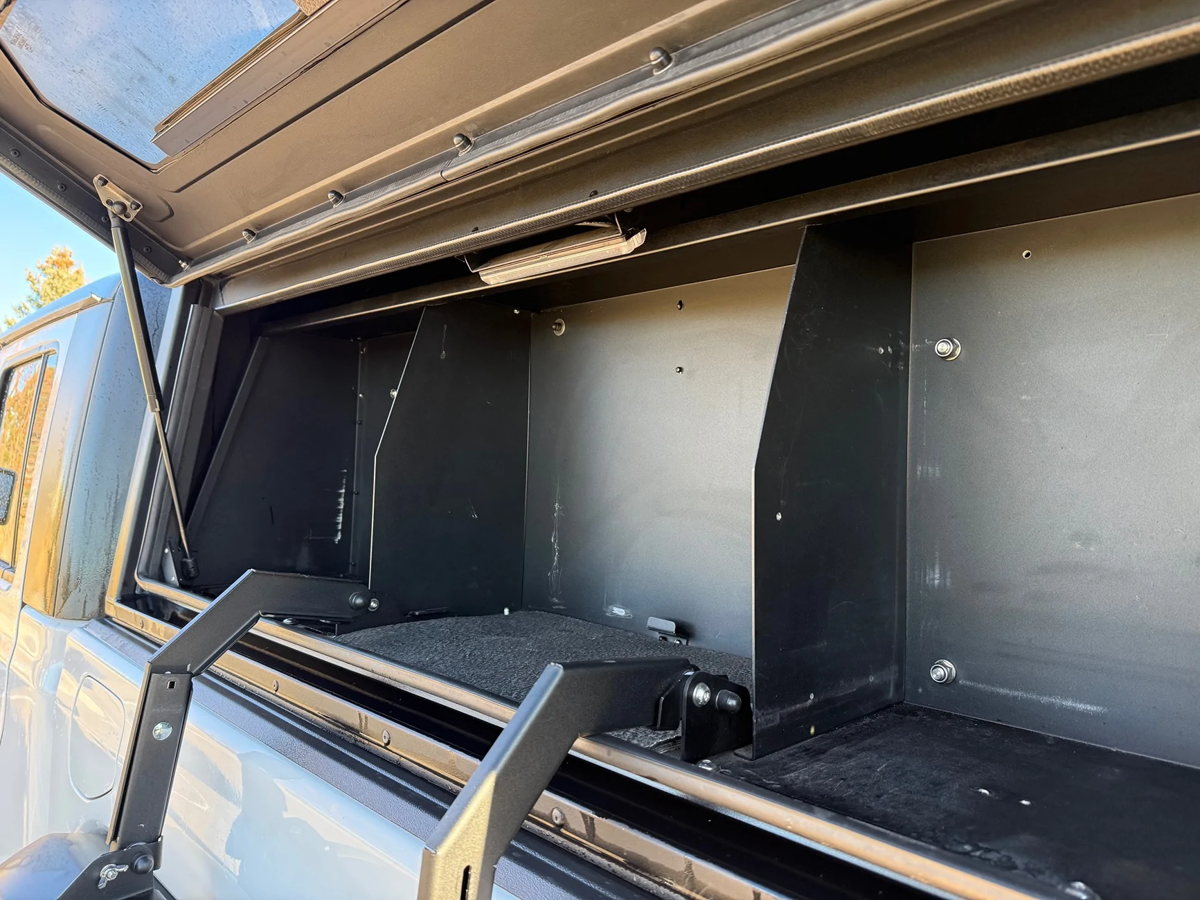 Jeep Gladiator Alu Cab contour canopy, 23Zero armadillo A3 tent IMG_2529