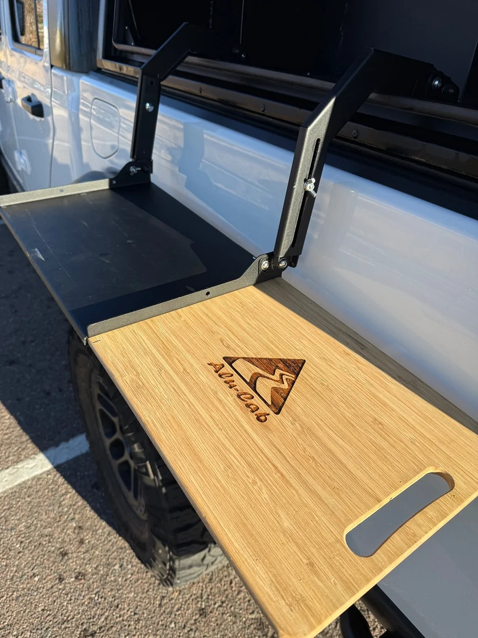 Jeep Gladiator Alu Cab contour canopy, 23Zero armadillo A3 tent IMG_2528