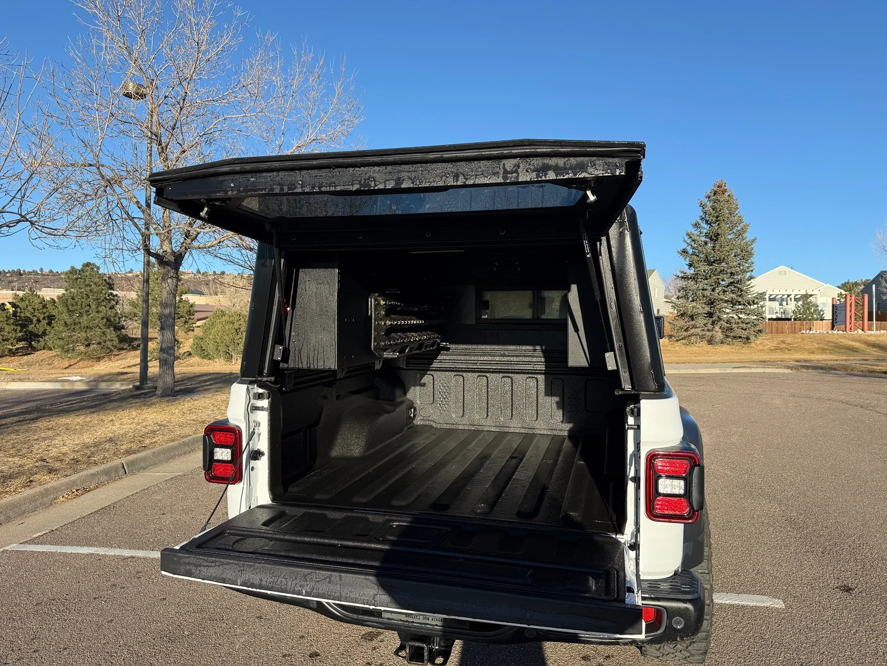 Jeep Gladiator Alu Cab contour canopy, 23Zero armadillo A3 tent IMG_2534