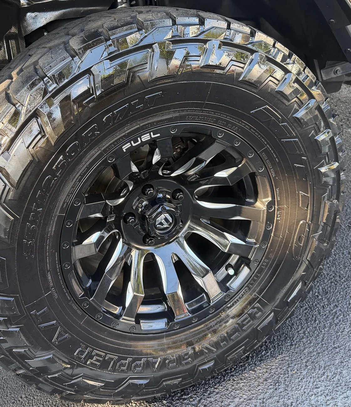 Jeep Gladiator TPMS reading Error . No Data left front IMG_0579