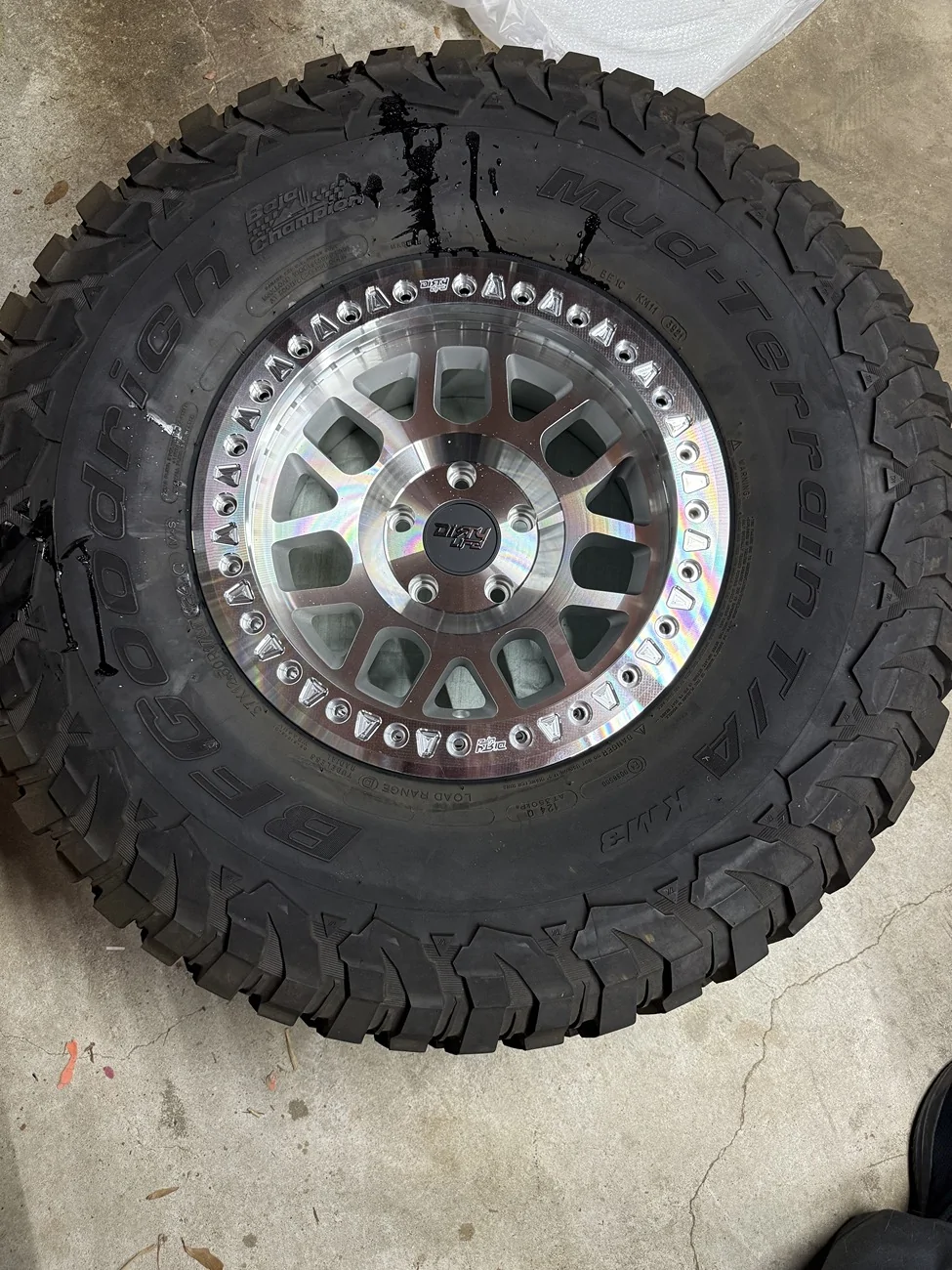 Jeep Gladiator WalMart Wheel Deal Dirty Life Mesa True Beadlocks $210 each 2026-01-31_12-08-43_505