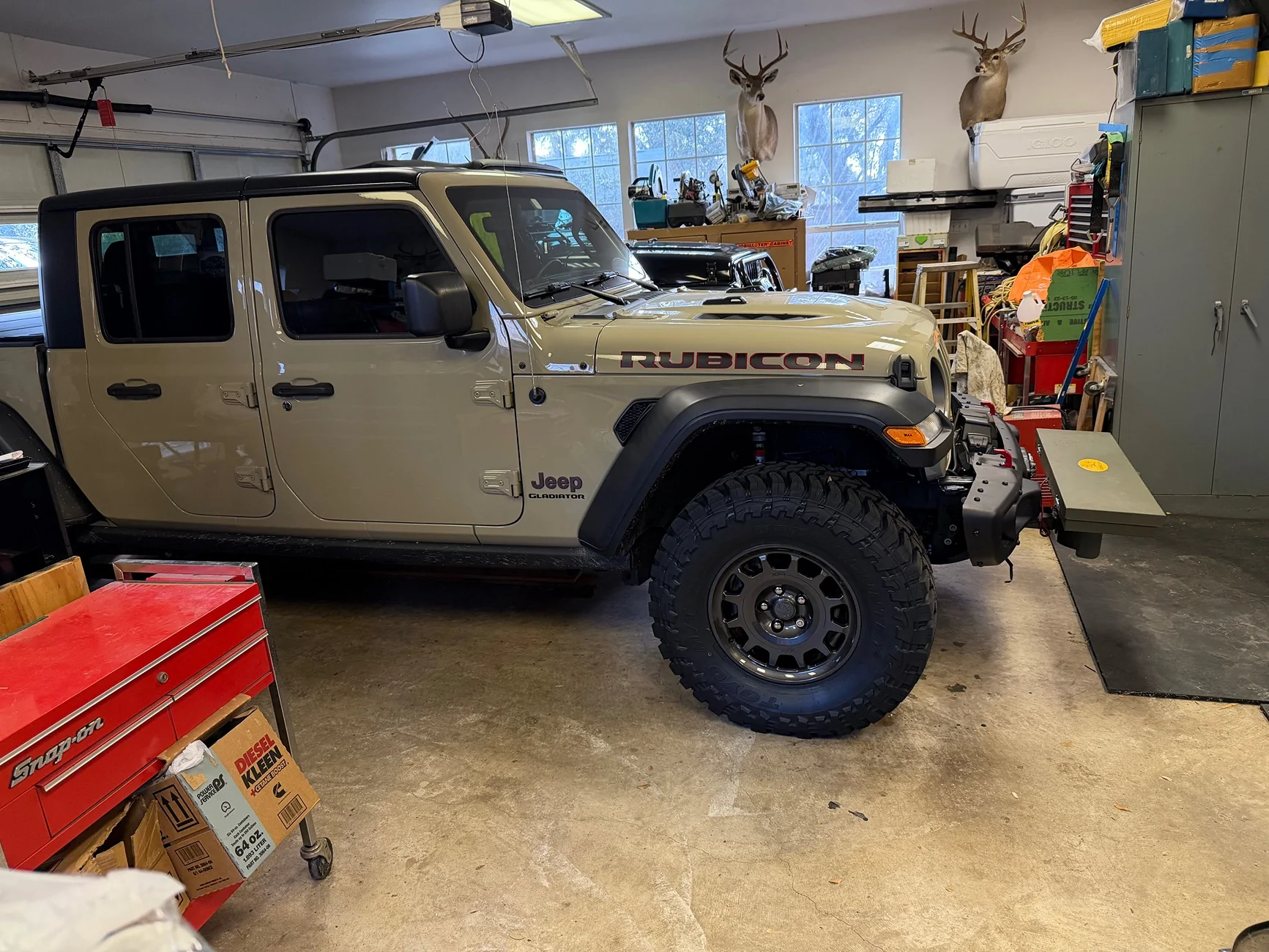 Jeep Gladiator 35" Toyo Open Country R/T Pro Tires 35s installed on stock wheels & factory suspension IMG_6654