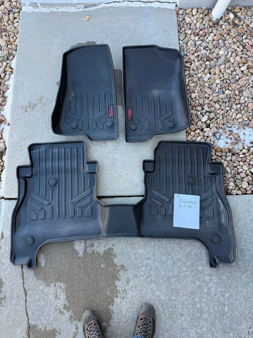 Jeep Gladiator Rough Country Floor mats 50$ IMG_2614