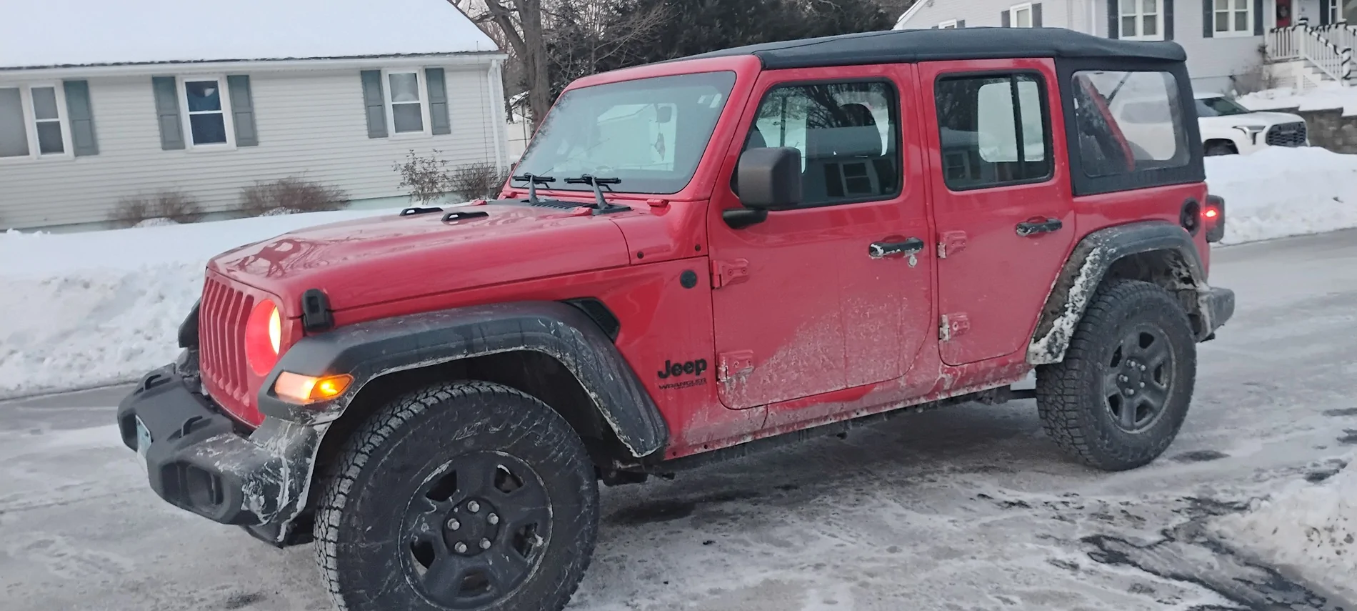Jeep Gladiator new to the forum 1000015685