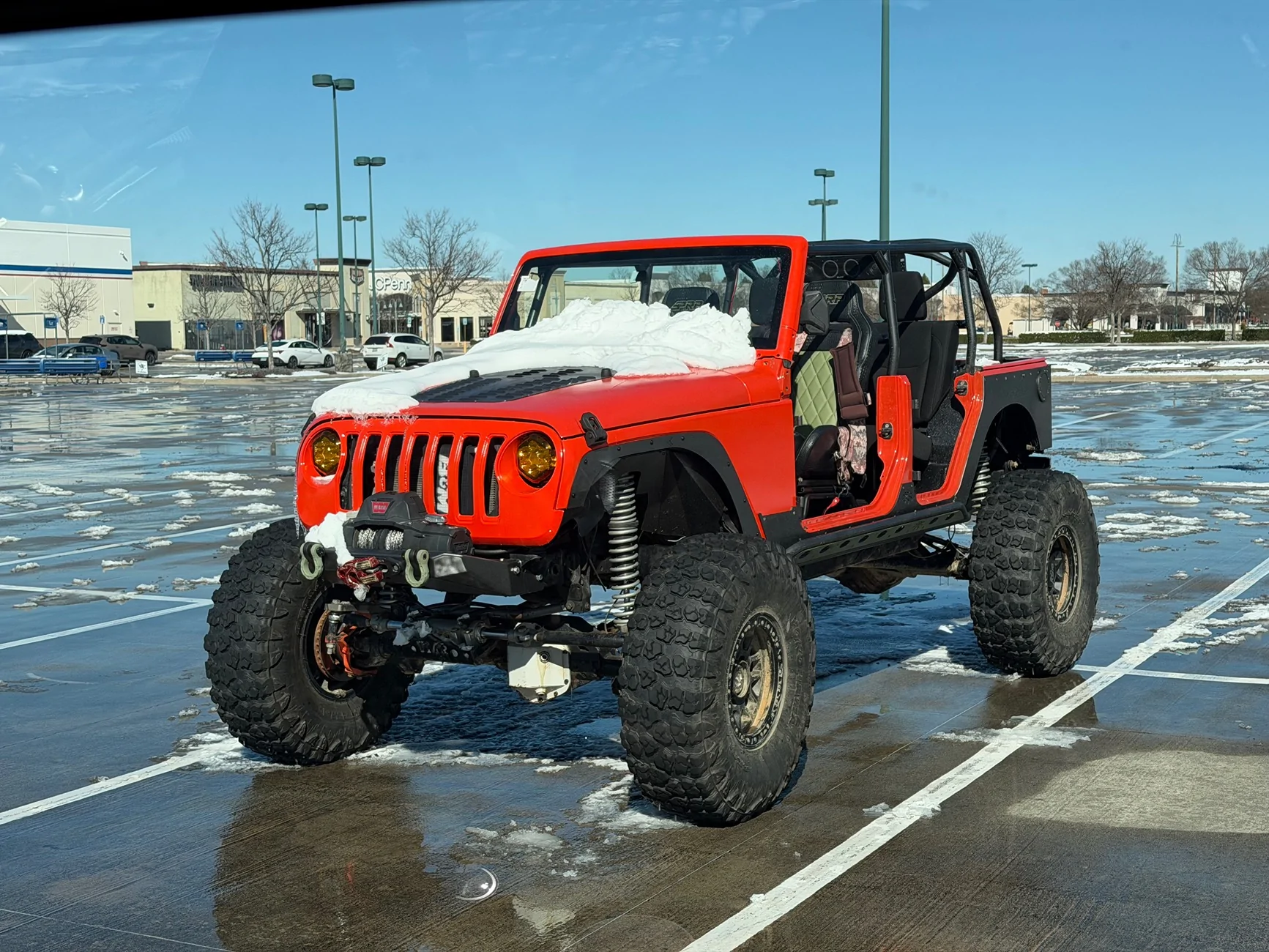 Jeep Gladiator Jeeps Parking Next To Jeeps IMG_3569