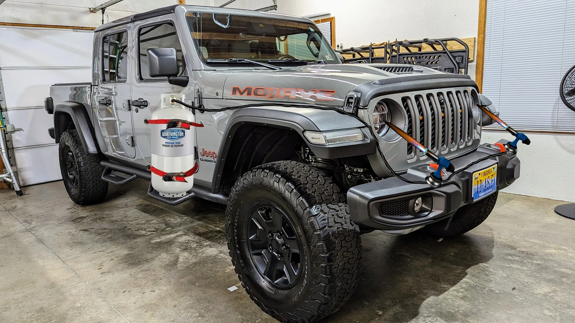 Jeep Gladiator What do you do to keep the SNOW AND ICE from covering your LED HEADLIGHTS. PXL_20231024_005345782~2 copy