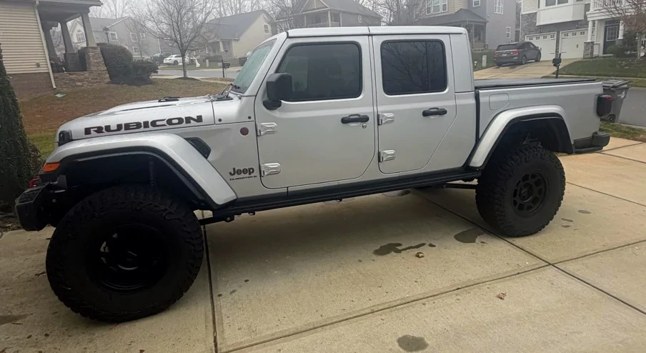 Jeep Gladiator New Product Giveaway: Free EZ4X4 EZ FlipTop by and Truck Buddiez. Comment to Enter IMG_8974