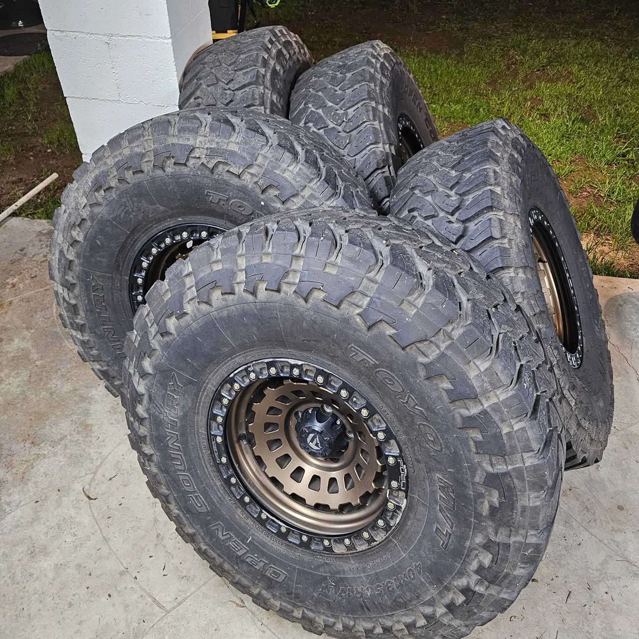 Jeep Gladiator $800 - 5 Wheels and Tires: 40" Toyo Open Country MT on 17" Fuel Zephyr 1000026613