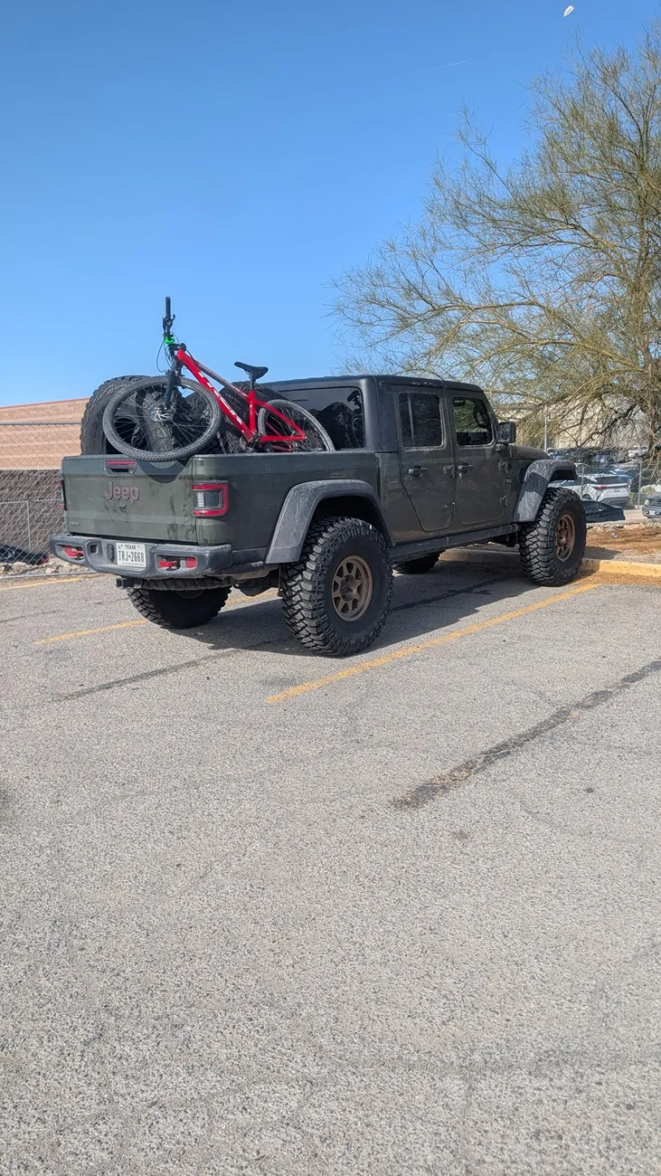 Jeep Gladiator What did you do WITH your Gladiator today? PXL_20260203_211125753.MP