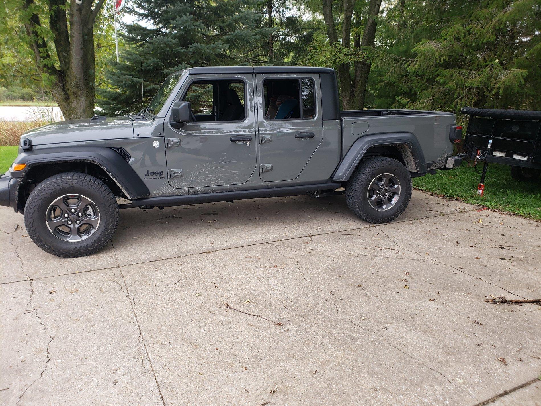 Jeep Gladiator Contractor Chewy 20191006_164214