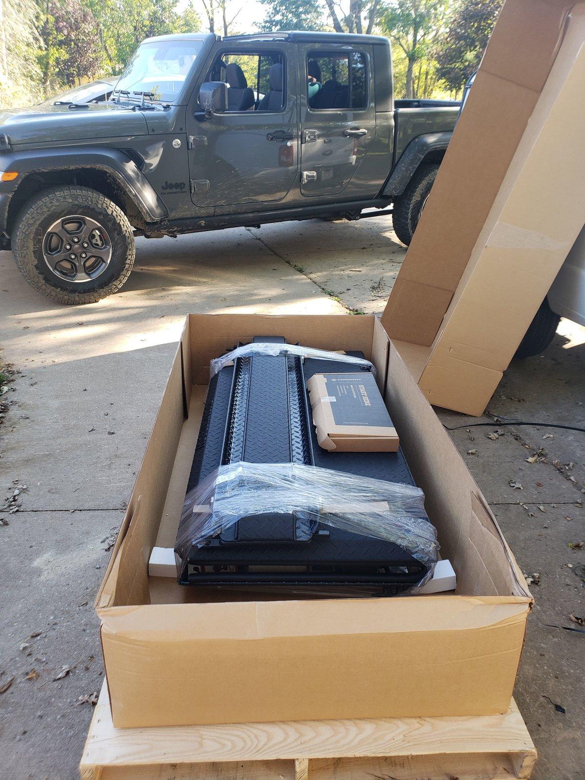 Jeep Gladiator Contractor Chewy 20191007_163432