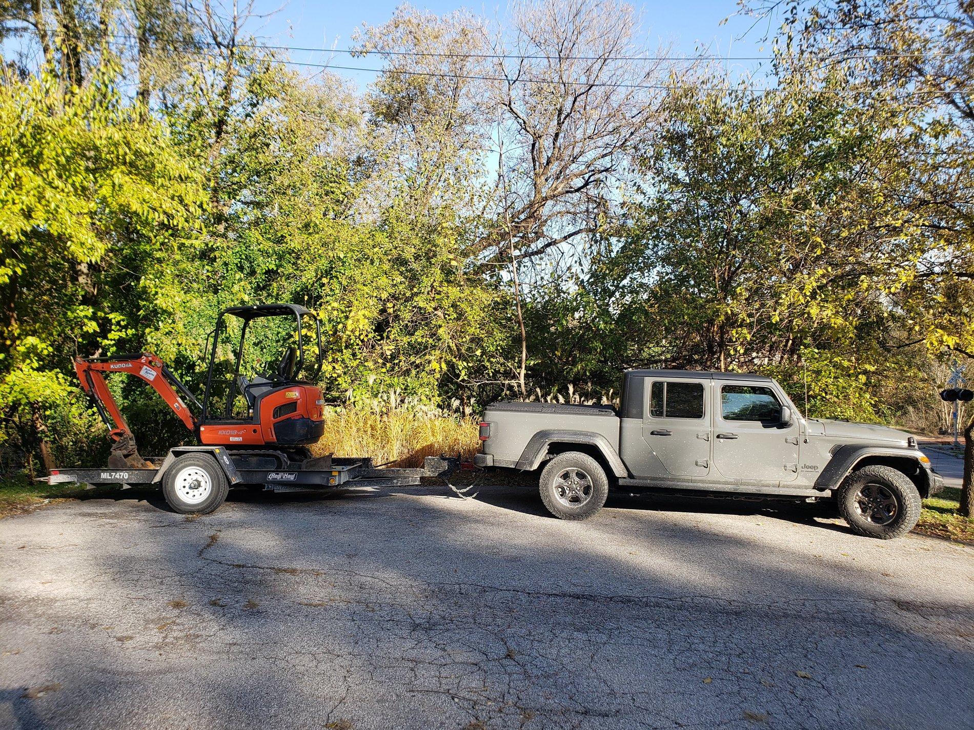 Jeep Gladiator Contractor Chewy 20191025_161101