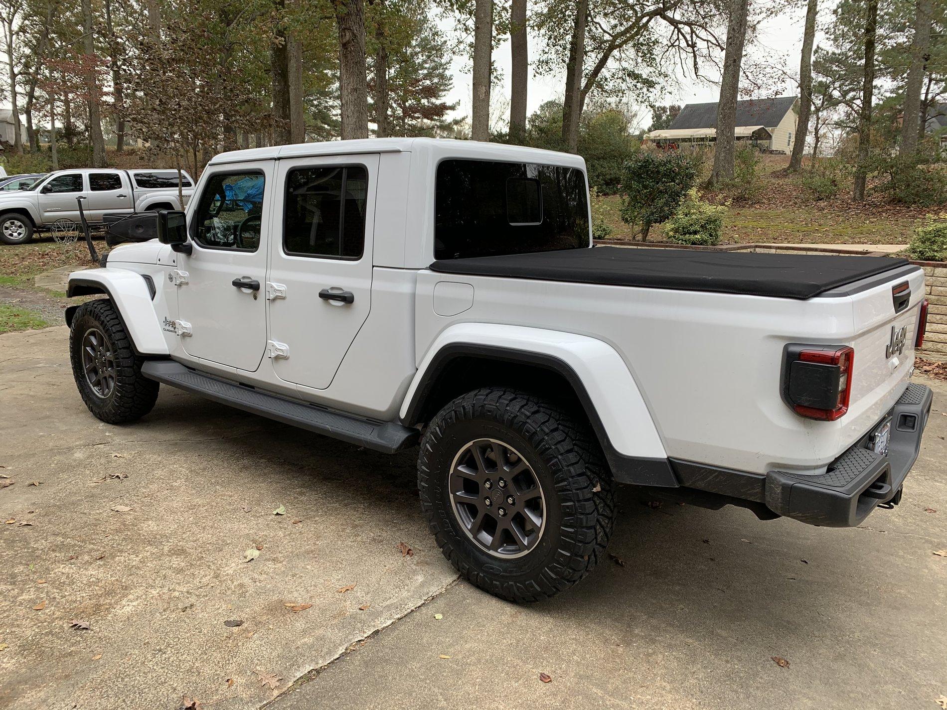 Jeep Gladiator Pictures of 33s and 35s BD20BAB4-A1E0-42AB-AB62-0376DC6D855C