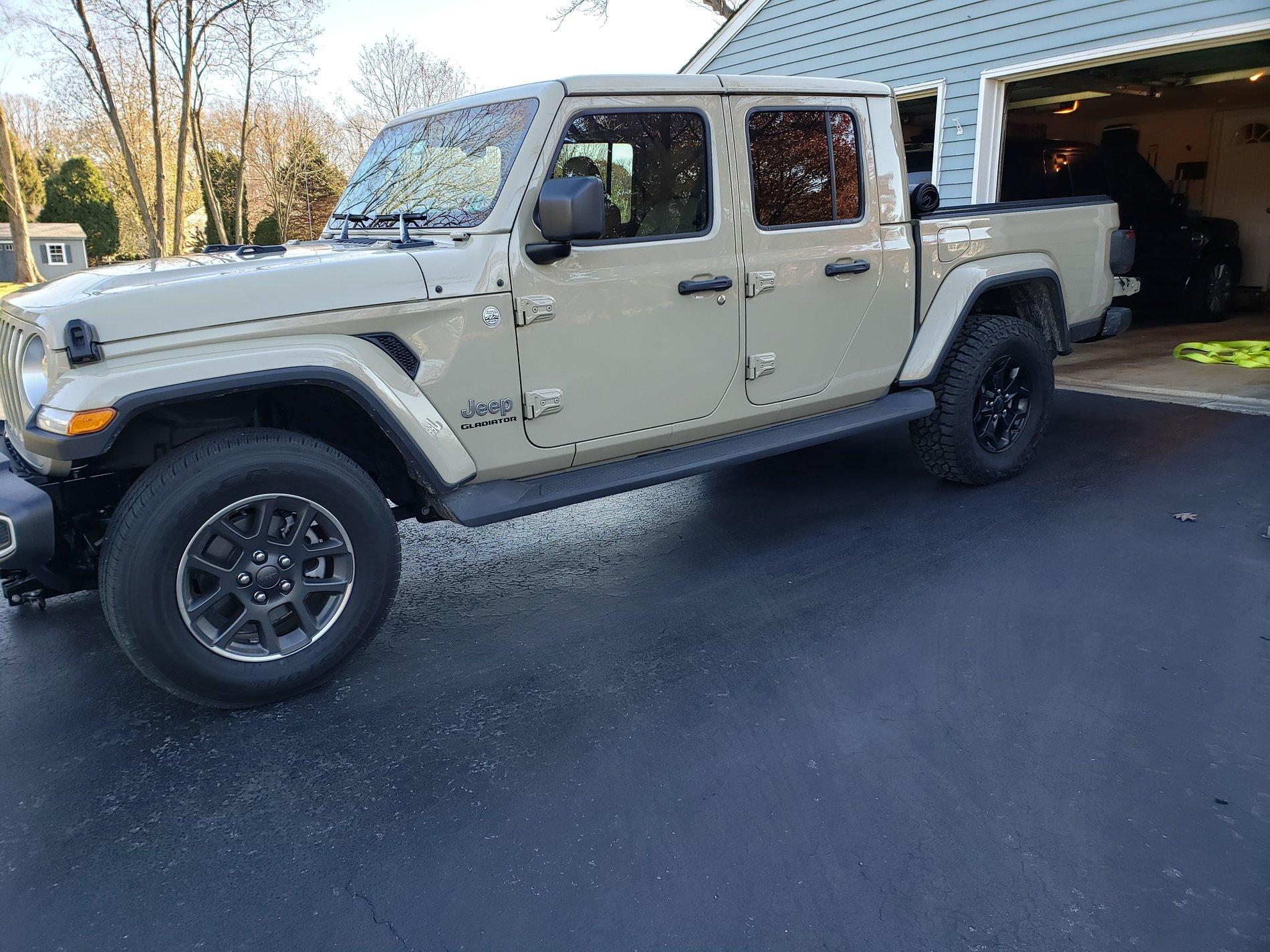 Jeep Gladiator Overland with LE Wheels and Tires 20191116_090146