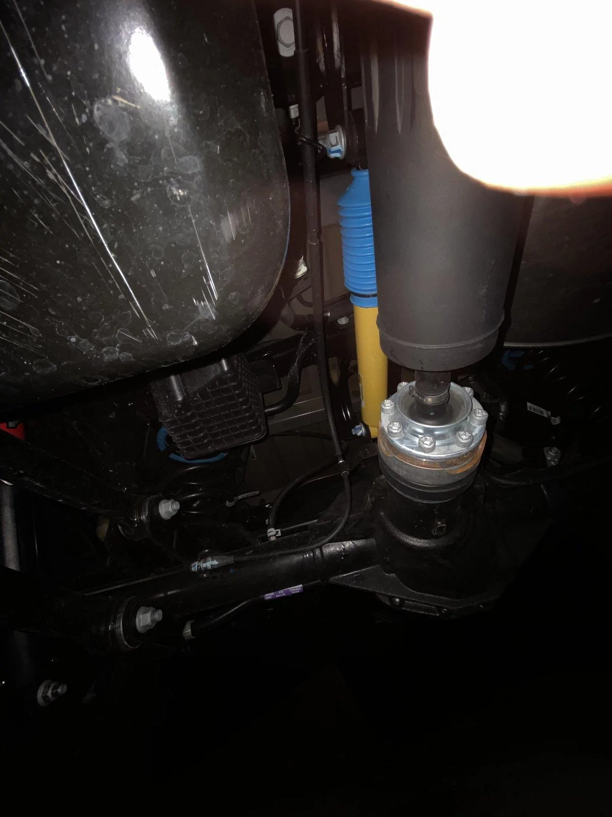 Jeep Gladiator What is this Bilstein diff shock??? A3F89A11-FE28-47A4-BFE0-F5D721EA898F