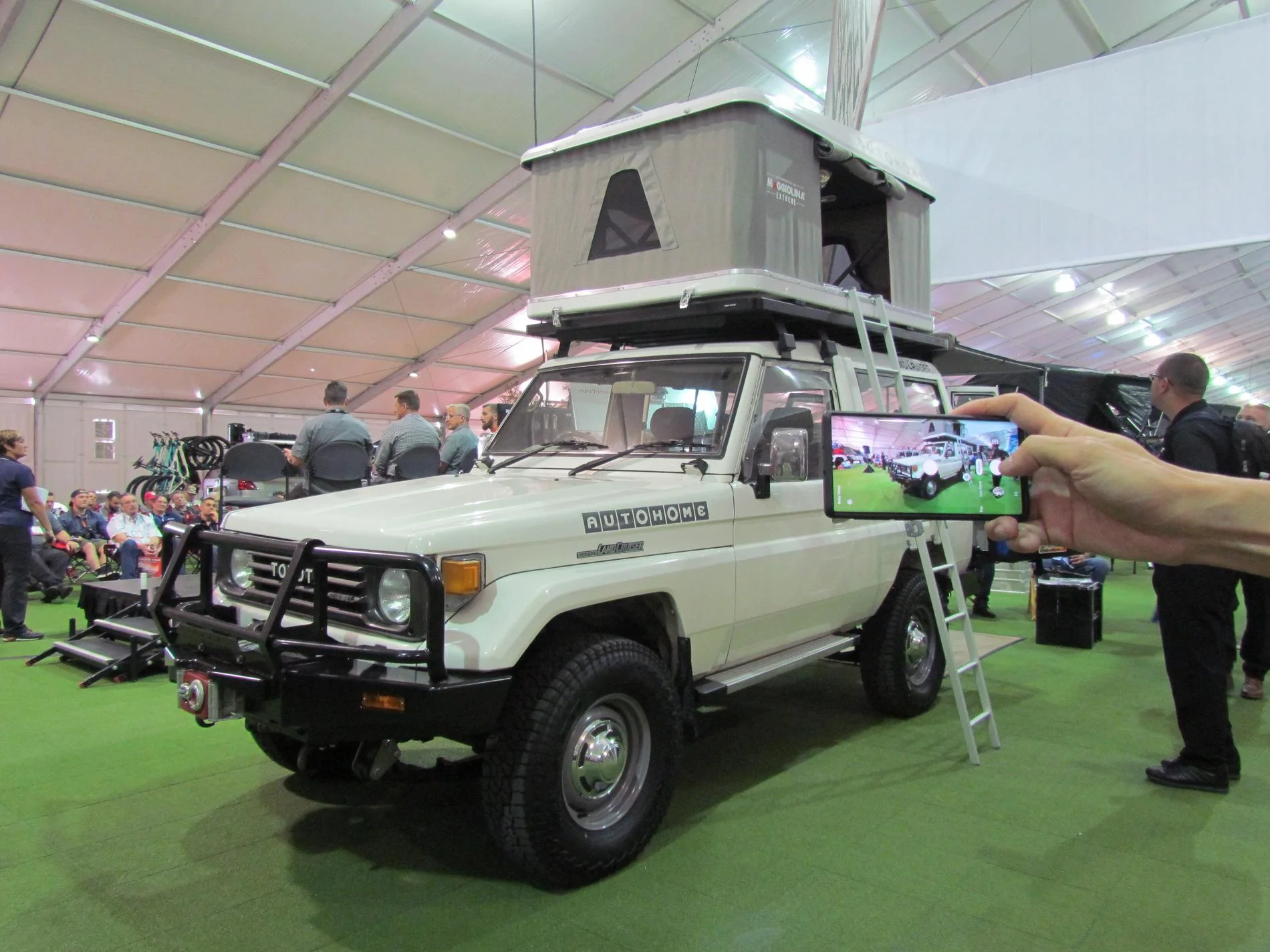 Jeep Gladiator SEMA - Overlanding overland5