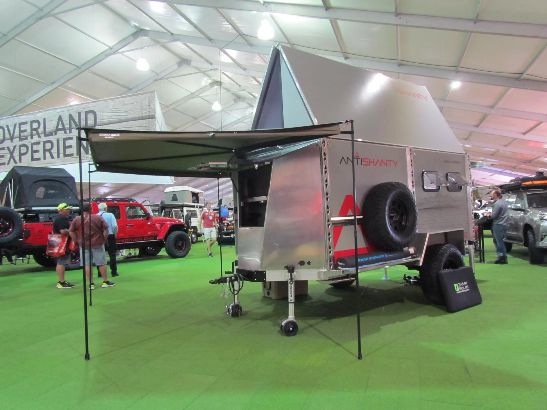 Jeep Gladiator SEMA - Overlanding overland4