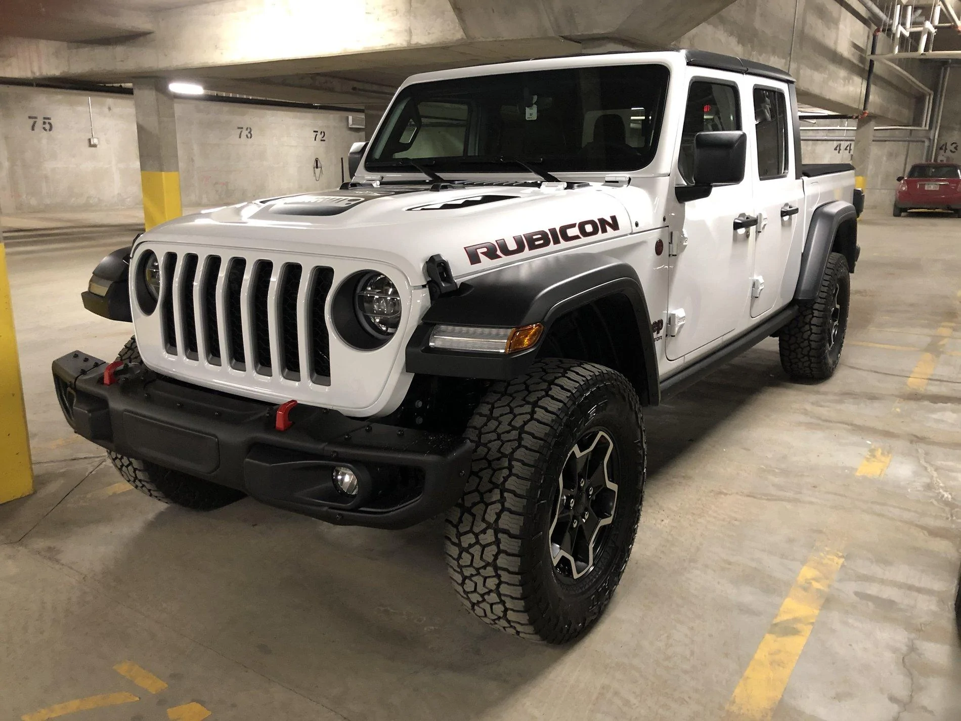 Jeep Gladiator BRIGHT WHITE Gladiator JT Club B30C575D-C55C-4856-9367-1F59DA05AB9A