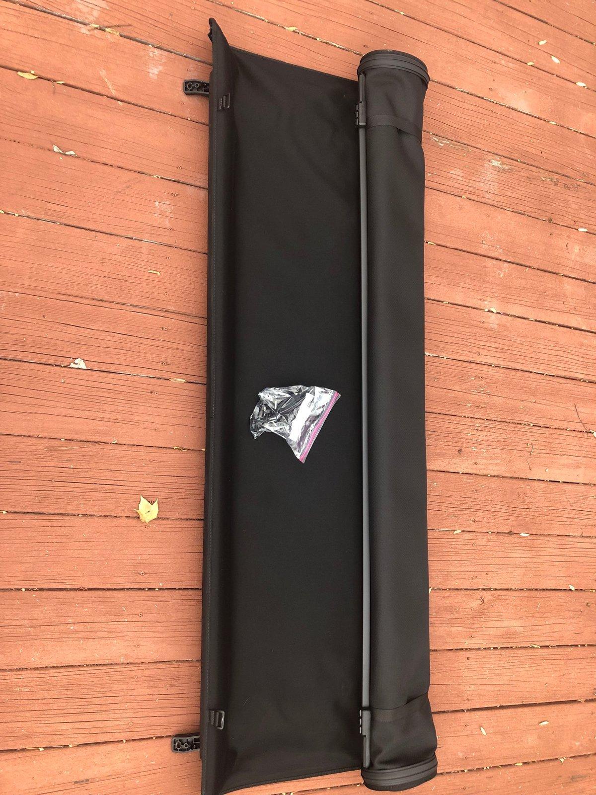 Jeep Gladiator Mopar Rollup Tonneau Cover D1A5F6CE-F8E4-46E5-AAFE-A7081A0785B7