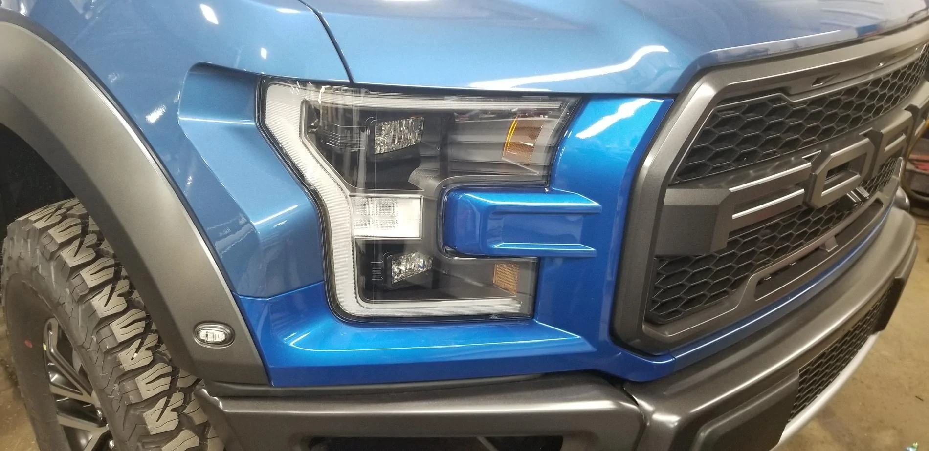 Jeep Gladiator Check your fenders match. Factory mistake 2019-10-11