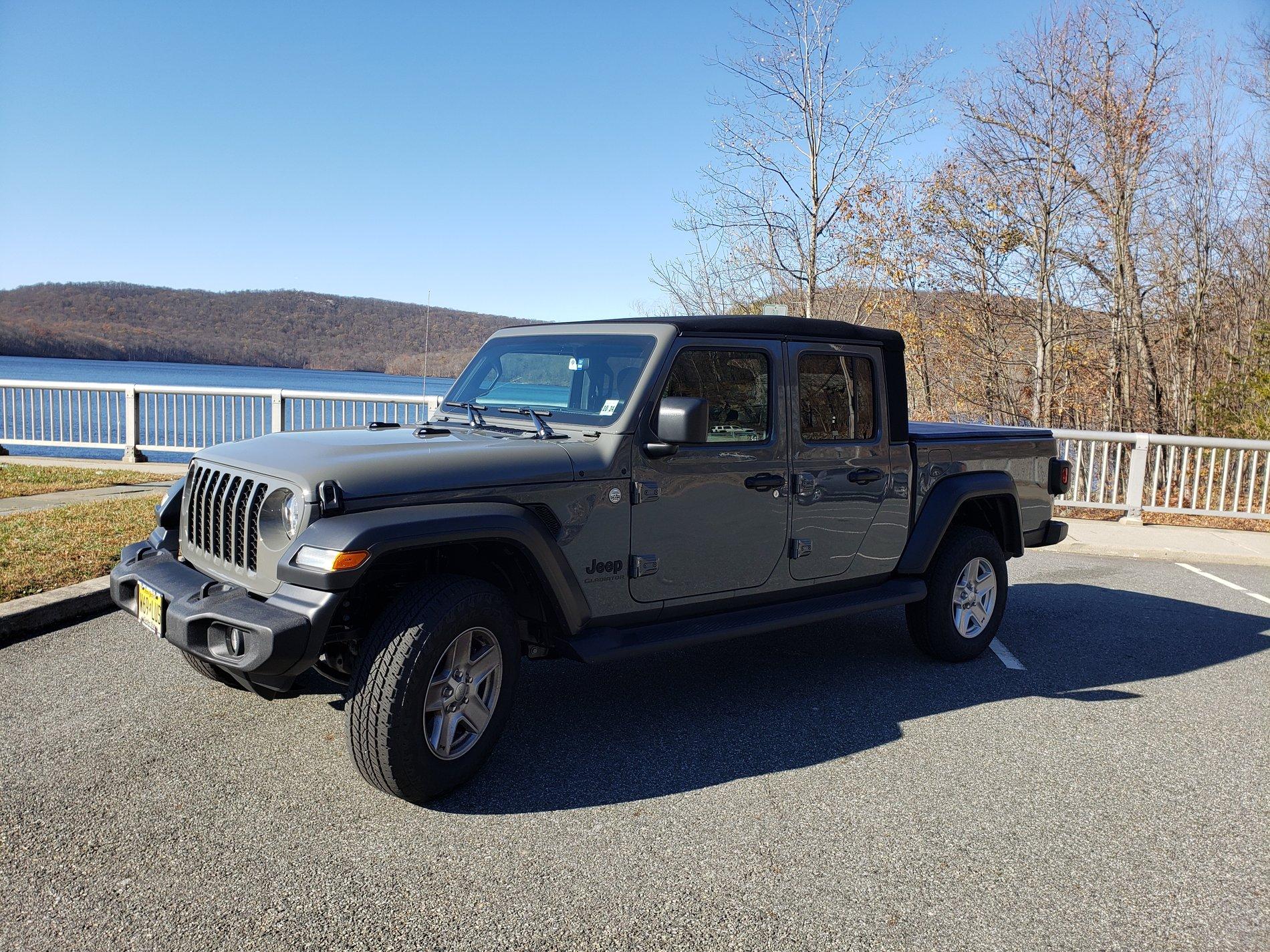 Jeep Gladiator STING GRAY Gladiator JT Club 20191116_104131